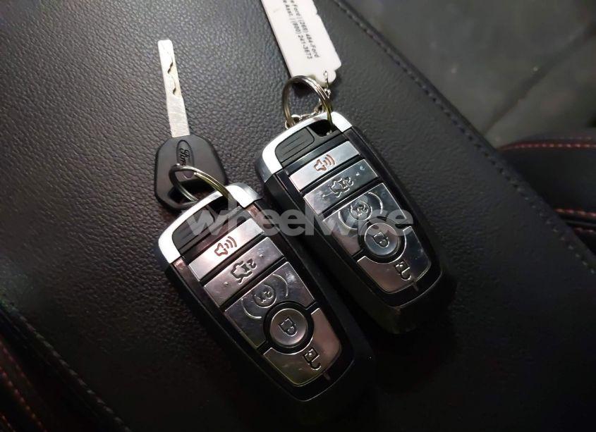 Photo 11 of 2018 Ford Explorer XLT (VIN 1FM5K8D85JGC68657)