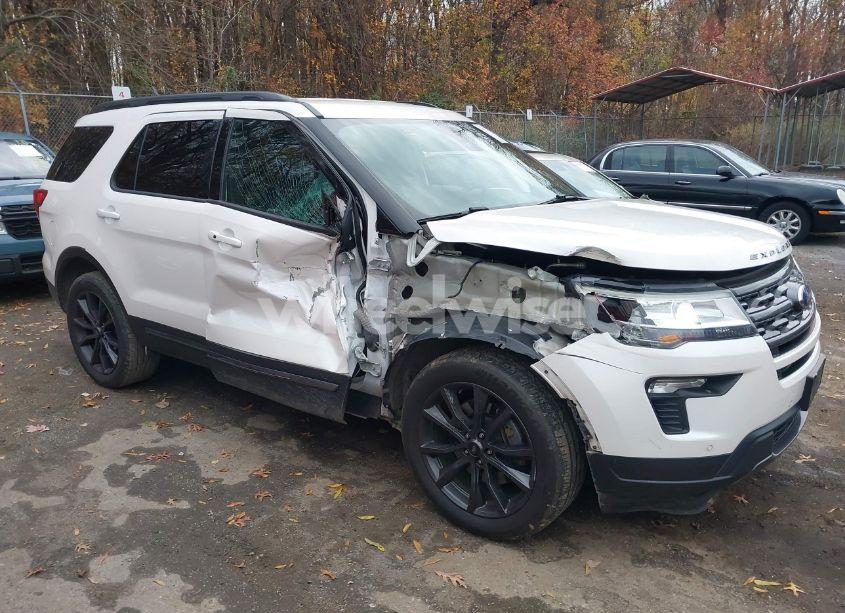 2019 Ford Explorer XLT (VIN 1FM5K8D85KGA58626) main photo