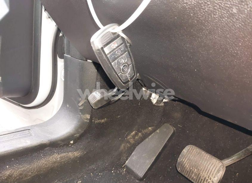 Photo 11 of 2019 Ford Explorer XLT (VIN 1FM5K8D85KGA58626)