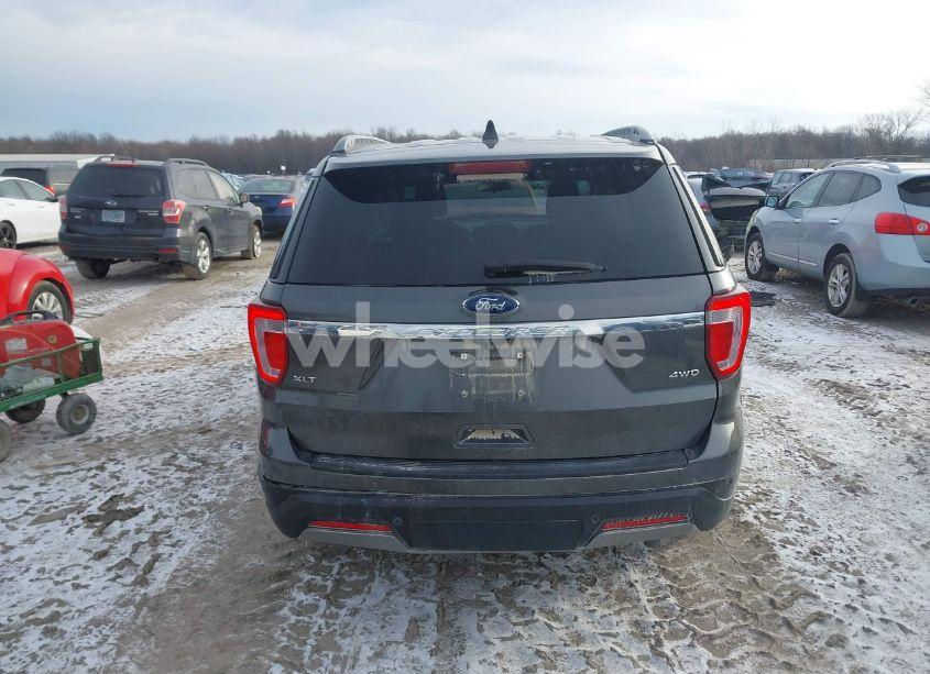 Photo 16 of 2019 Ford Explorer XLT (VIN 1FM5K8D85KGA71134)