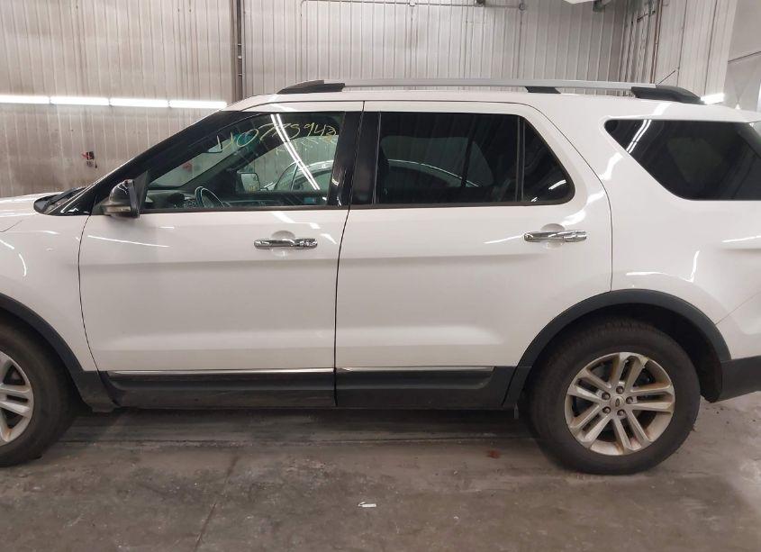 Photo 15 of 2013 Ford Explorer XLT (VIN 1FM5K8D86DGA18493)