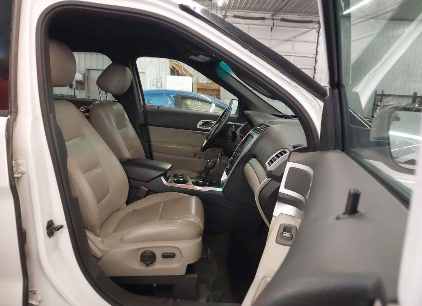 Photo 5 of 2013 Ford Explorer XLT (VIN 1FM5K8D86DGA18493)