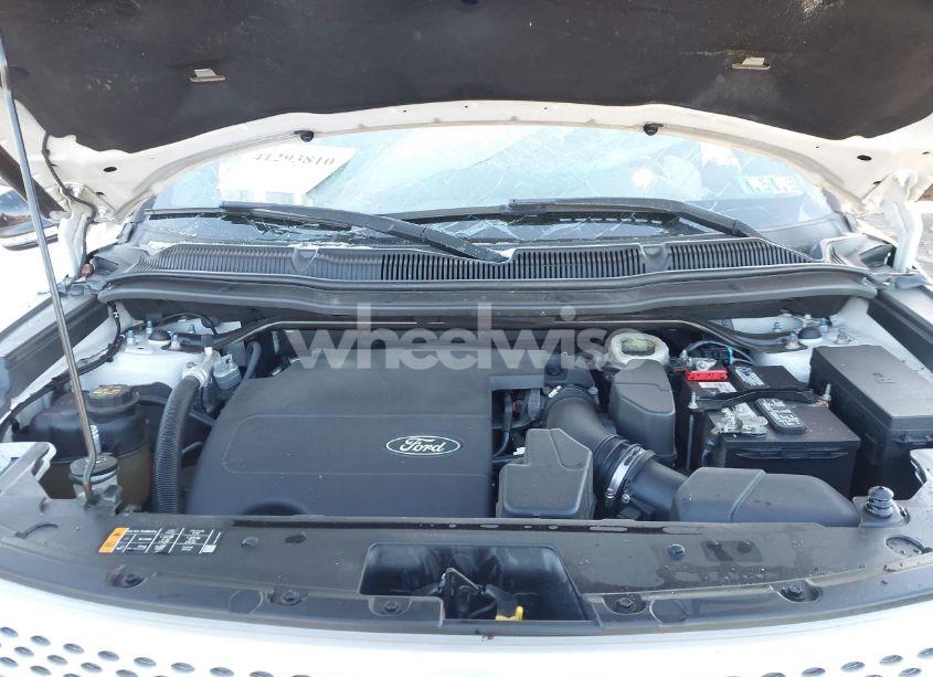 Photo 10 of 2013 Ford Explorer XLT (VIN 1FM5K8D86DGB85825)