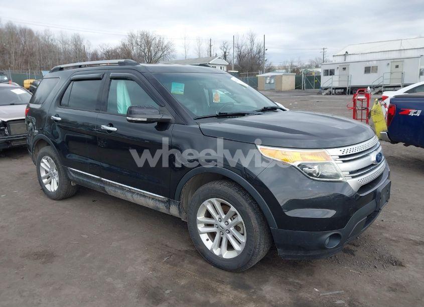 2013 Ford Explorer XLT (VIN 1FM5K8D86DGC33565) main photo