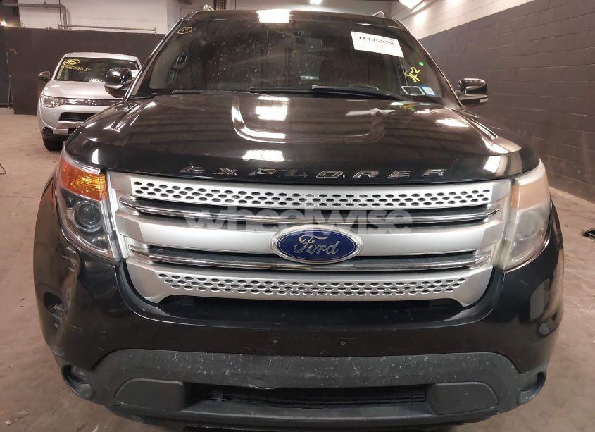 Photo 12 of 2013 Ford Explorer XLT (VIN 1FM5K8D86DGC50320)