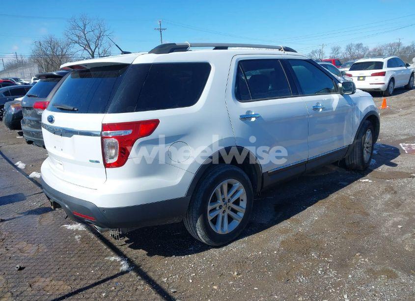 Photo 4 of 2013 Ford Explorer XLT (VIN 1FM5K8D86DGC64038)