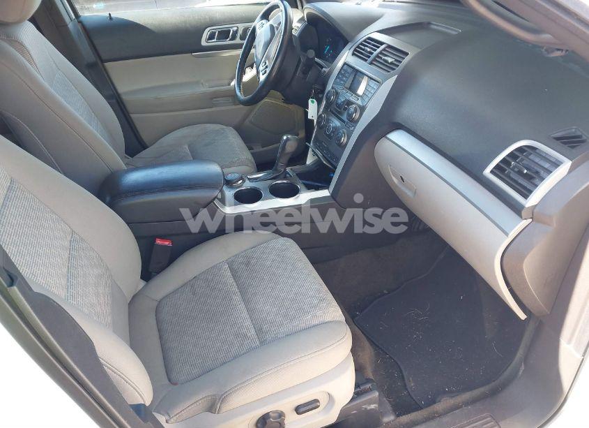 Photo 5 of 2013 Ford Explorer XLT (VIN 1FM5K8D86DGC64038)