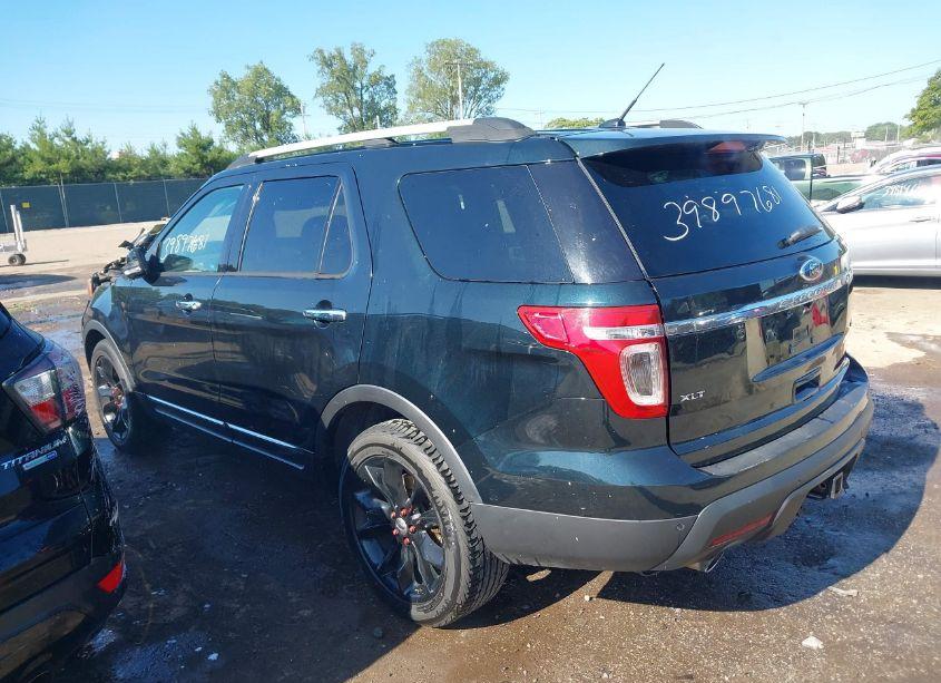 Photo 15 of 2014 Ford Explorer XLT (VIN 1FM5K8D86EGA27079)