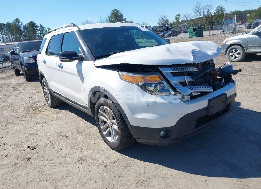 2014 Ford Explorer XLT (VIN 1FM5K8D86EGA68019) main photo