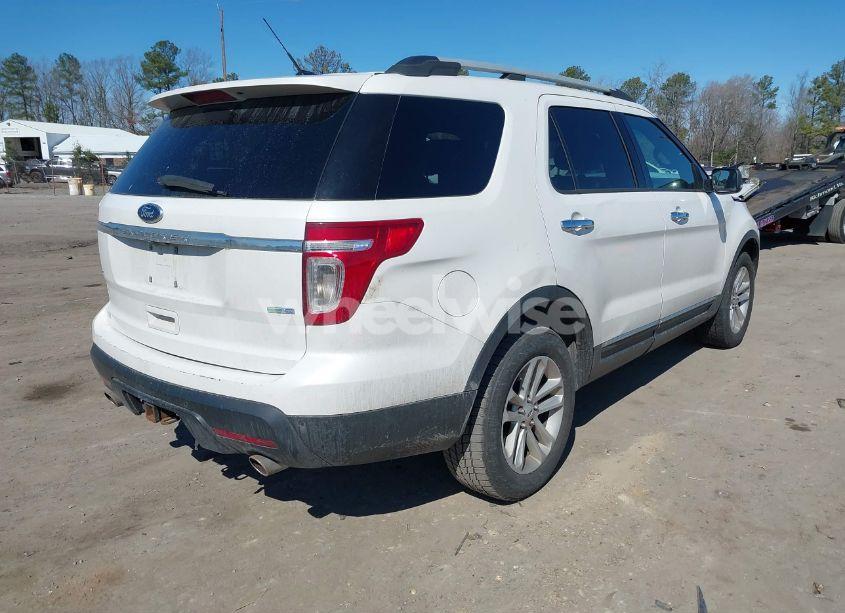 Photo 4 of 2014 Ford Explorer XLT (VIN 1FM5K8D86EGA68019)