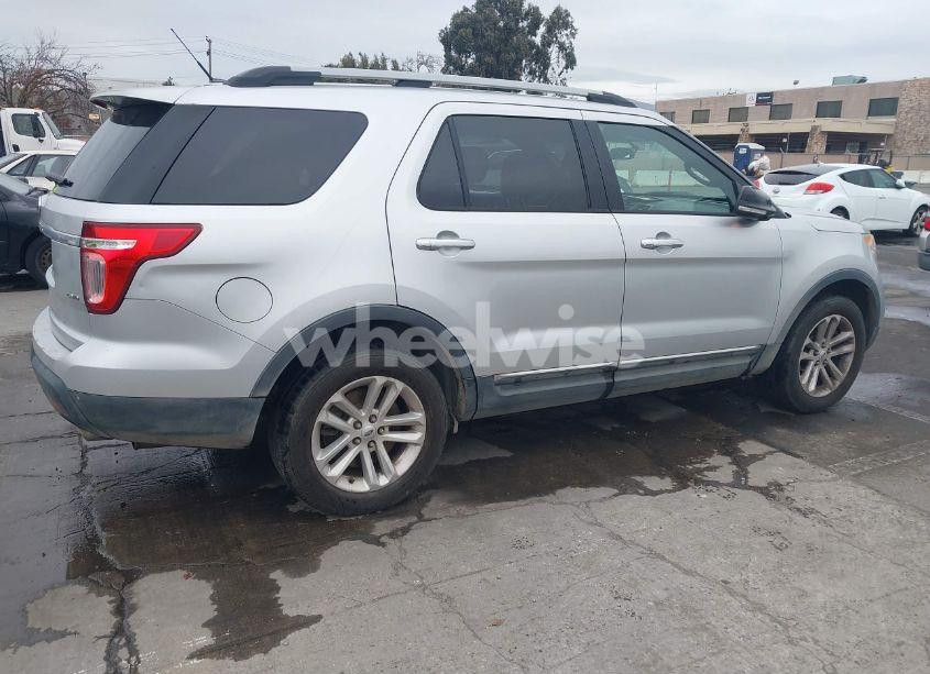 Photo 4 of 2014 Ford Explorer XLT (VIN 1FM5K8D86EGA92269)