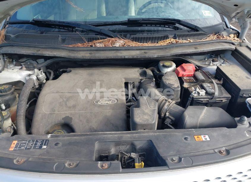 Photo 10 of 2015 Ford Explorer XLT (VIN 1FM5K8D86FGA05892)