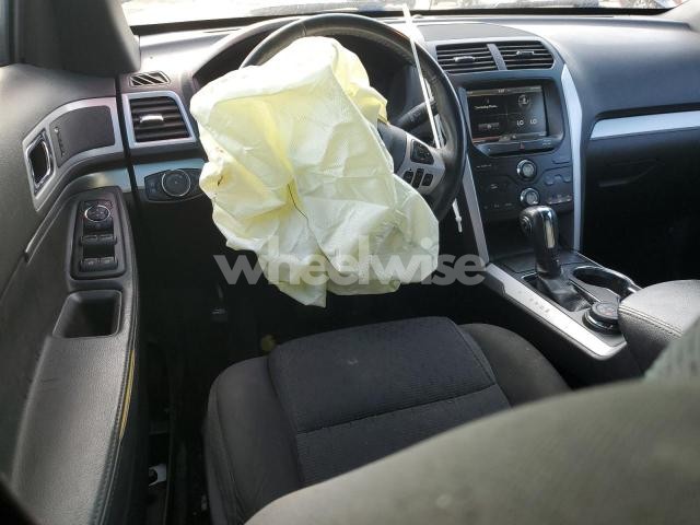 Photo 14 of 2015 FORD EXPLORER XLT (VIN 1FM5K8D86FGA60570)