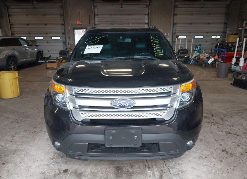 Photo 13 of 2015 Ford Explorer XLT (VIN 1FM5K8D86FGA75649)