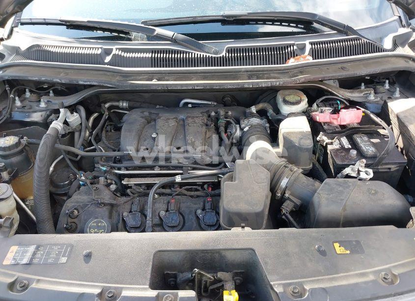 Photo 10 of 2015 Ford Explorer XLT (VIN 1FM5K8D86FGB54450)