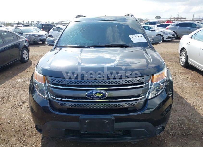 Photo 12 of 2015 Ford Explorer XLT (VIN 1FM5K8D86FGB54450)