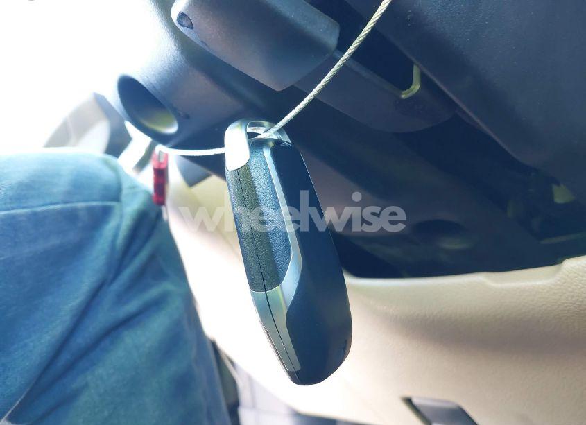 Photo 11 of 2016 Ford Explorer XLT (VIN 1FM5K8D86GGA38005)