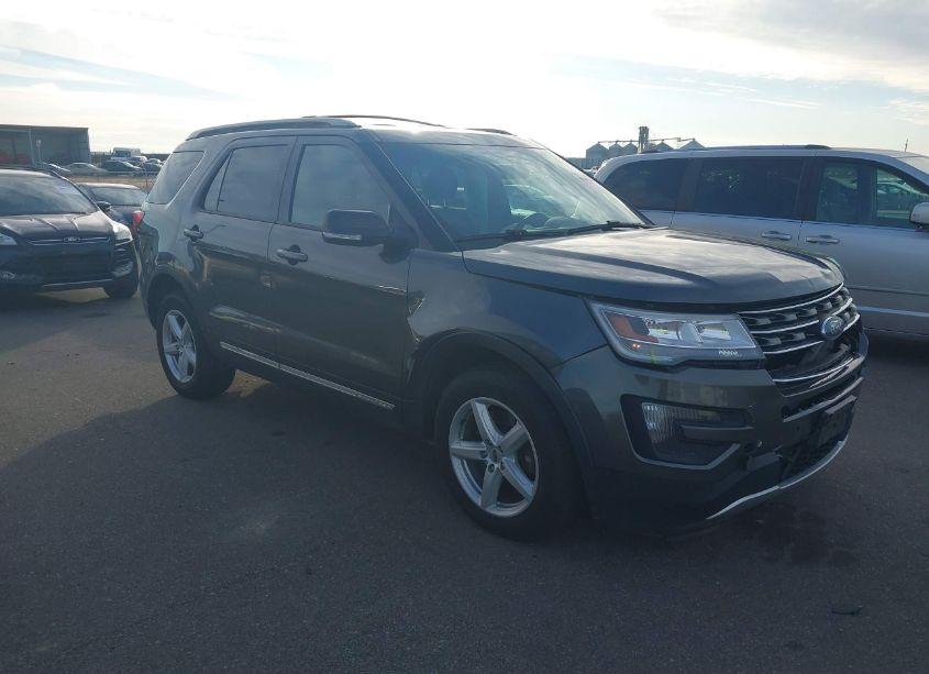 2016 Ford Explorer XLT (VIN 1FM5K8D86GGA50770) main photo