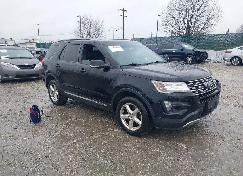 2016 Ford Explorer XLT (VIN 1FM5K8D86GGA59727) main photo
