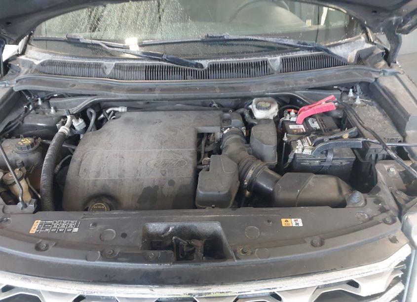 Photo 10 of 2016 Ford Explorer XLT (VIN 1FM5K8D86GGA98155)