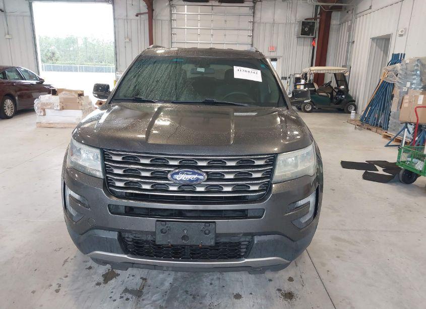 Photo 12 of 2016 Ford Explorer XLT (VIN 1FM5K8D86GGA98155)