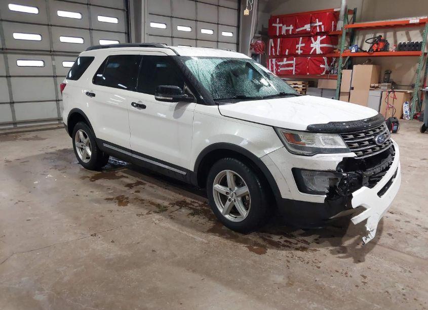 2016 Ford Explorer XLT (VIN 1FM5K8D86GGB85408) main photo