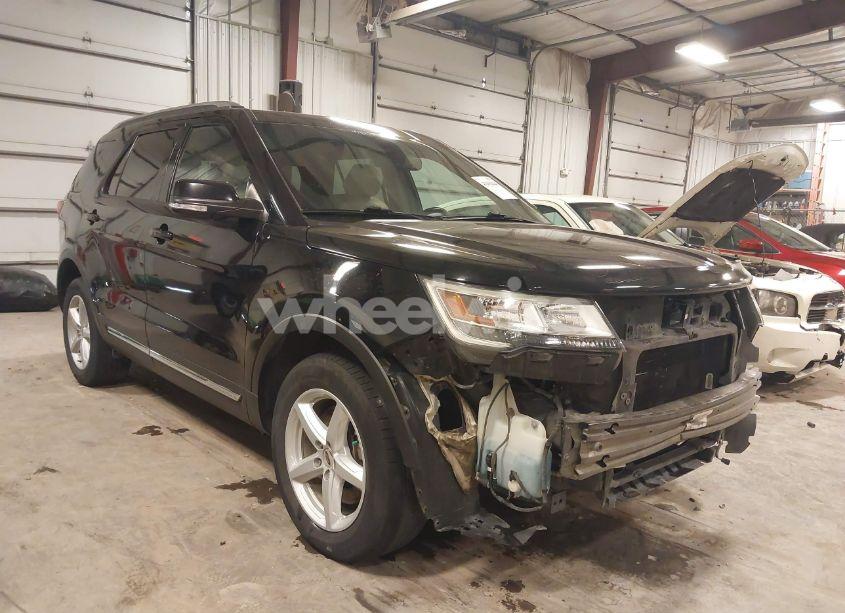 2016 Ford Explorer XLT (VIN 1FM5K8D86GGC48359) main photo