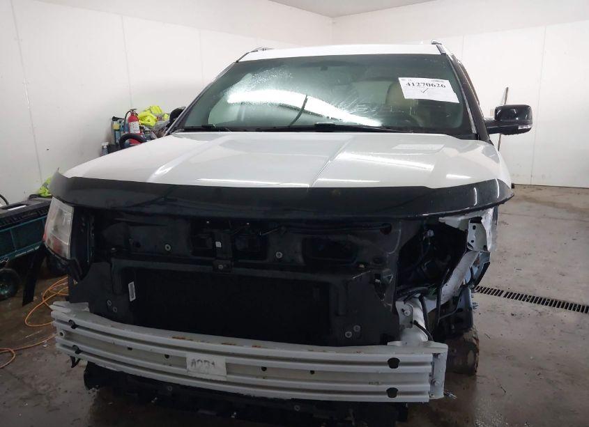 Photo 13 of 2016 Ford Explorer XLT (VIN 1FM5K8D86GGC83791)