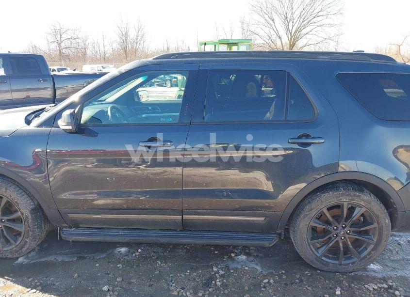 Photo 14 of 2017 Ford Explorer XLT (VIN 1FM5K8D86HGA02185)