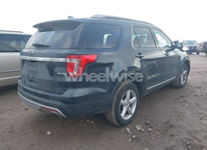 Photo 4 of 2017 Ford Explorer XLT (VIN 1FM5K8D86HGA32464)