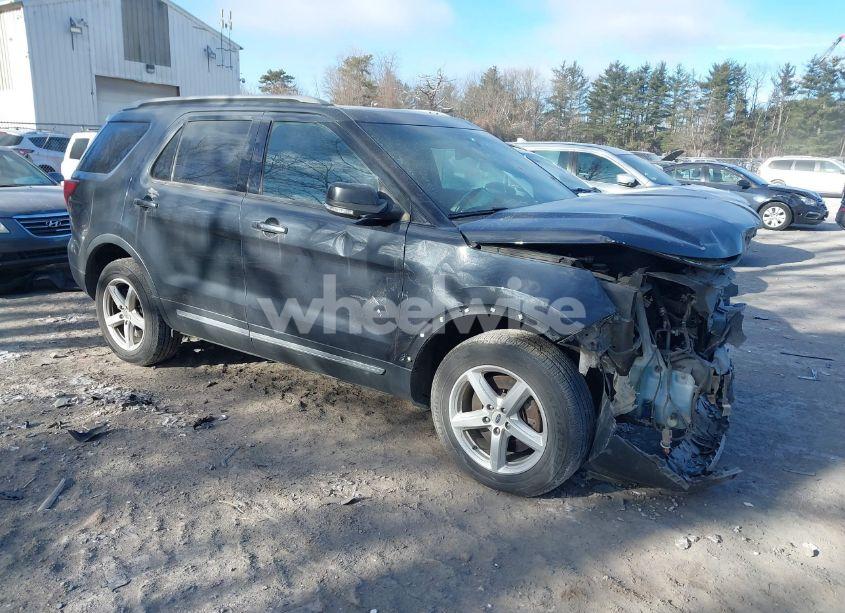 2017 Ford Explorer XLT (VIN 1FM5K8D86HGA52312) main photo