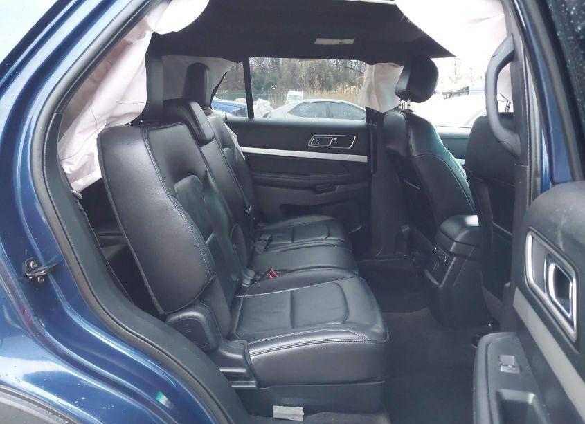 Photo 8 of 2017 Ford Explorer XLT (VIN 1FM5K8D86HGA72799)