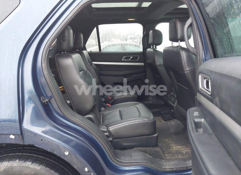 Photo 8 of 2017 Ford Explorer XLT (VIN 1FM5K8D86HGA85097)