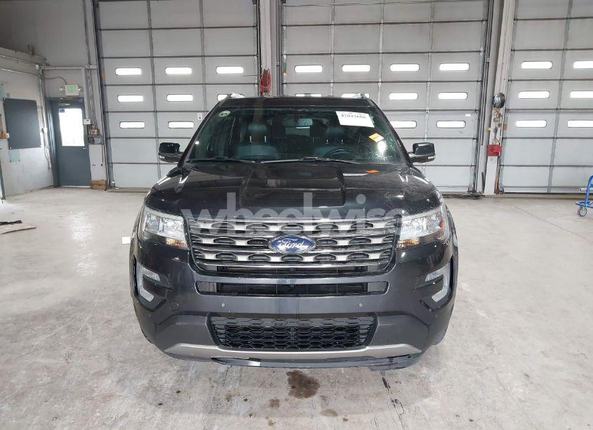 Photo 12 of 2017 Ford Explorer XLT (VIN 1FM5K8D86HGD63397)