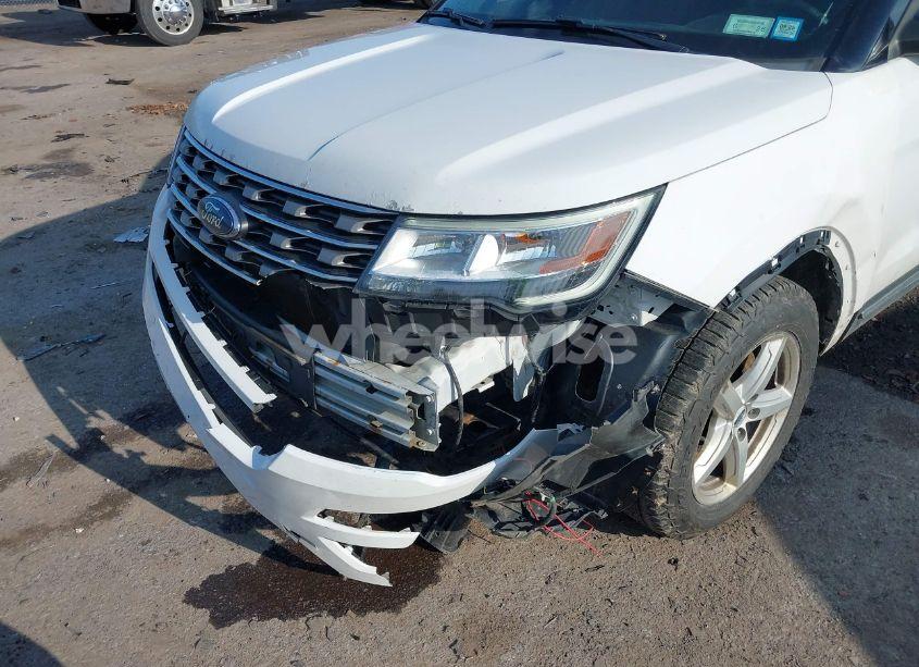 Photo 6 of 2017 Ford Explorer XLT (VIN 1FM5K8D86HGE17944)