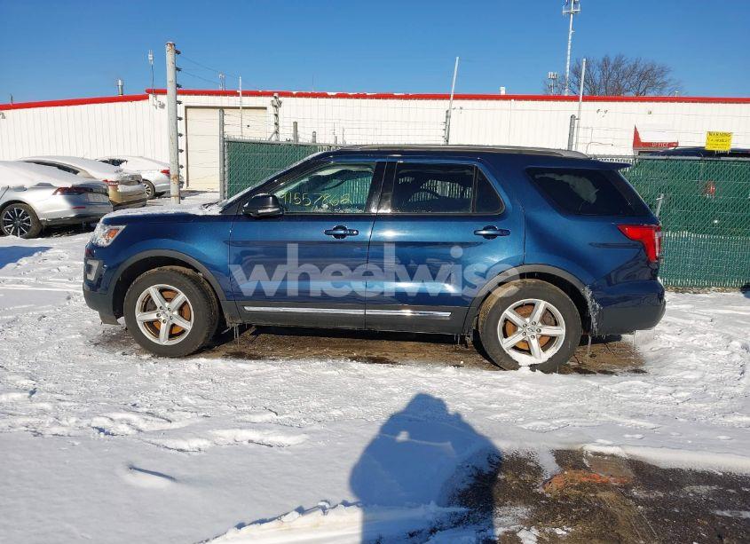 Photo 14 of 2017 Ford Explorer XLT (VIN 1FM5K8D86HGE40379)