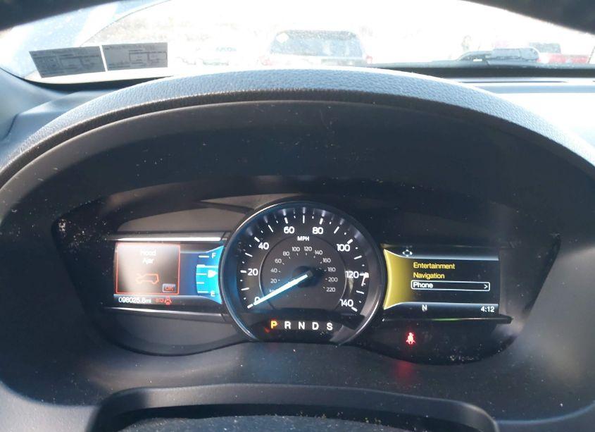 Photo 7 of 2018 Ford Explorer XLT (VIN 1FM5K8D86JGB37950)