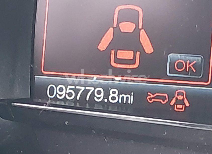 Photo 15 of 2018 Ford Explorer XLT (VIN 1FM5K8D86JGB94911)