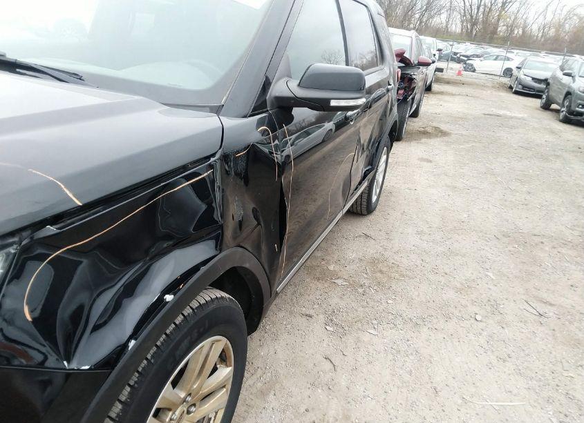 Photo 6 of 2018 Ford Explorer XLT (VIN 1FM5K8D86JGC12839)