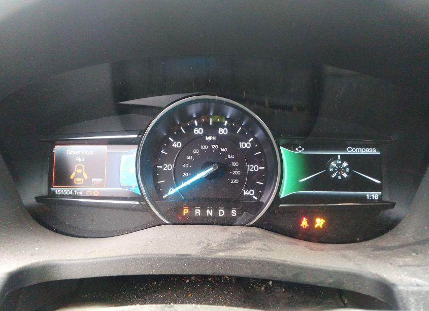 Photo 7 of 2018 Ford Explorer XLT (VIN 1FM5K8D86JGC12839)