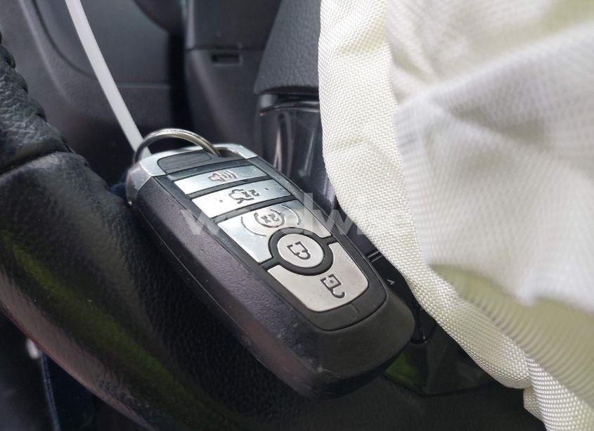 Photo 11 of 2018 Ford Explorer XLT (VIN 1FM5K8D86JGC23789)