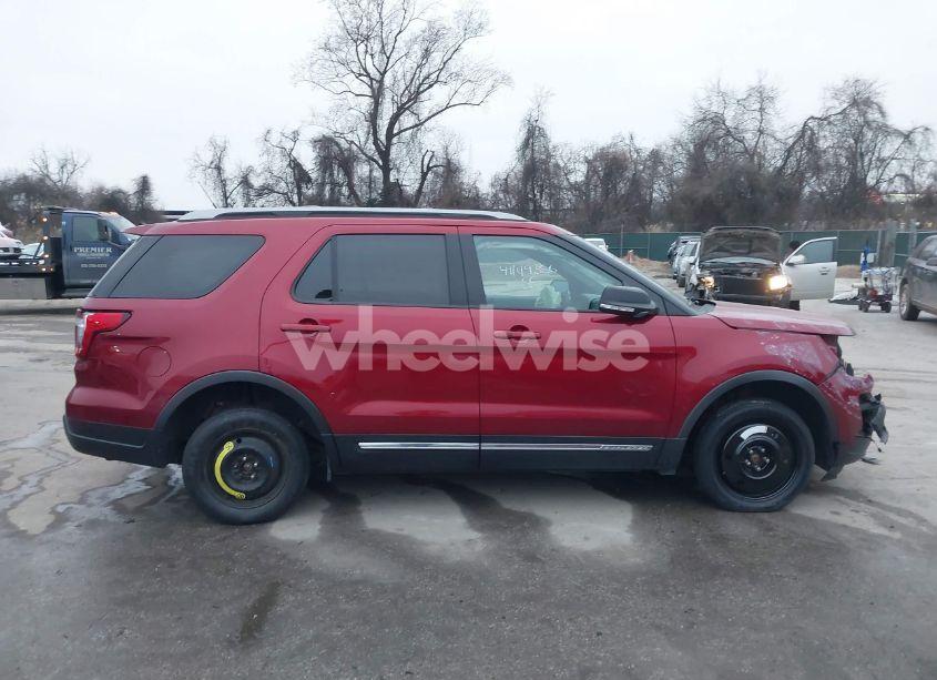 Photo 14 of 2018 Ford Explorer XLT (VIN 1FM5K8D86JGC23789)