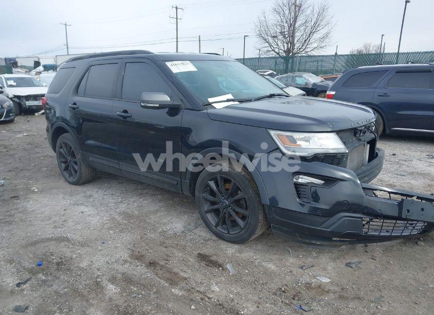2018 Ford Explorer XLT (VIN 1FM5K8D86JGC66383) main photo