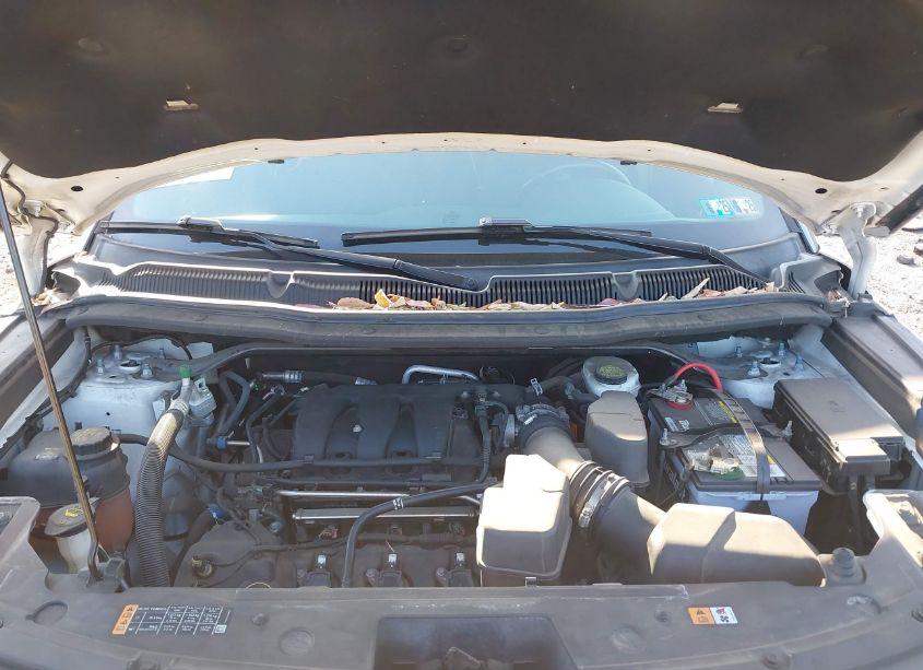 Photo 10 of 2019 Ford Explorer XLT (VIN 1FM5K8D86KGA28566)