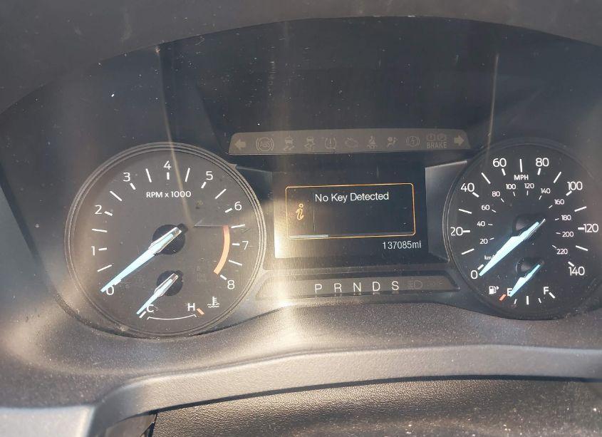 Photo 15 of 2019 Ford Explorer XLT (VIN 1FM5K8D86KGA28566)