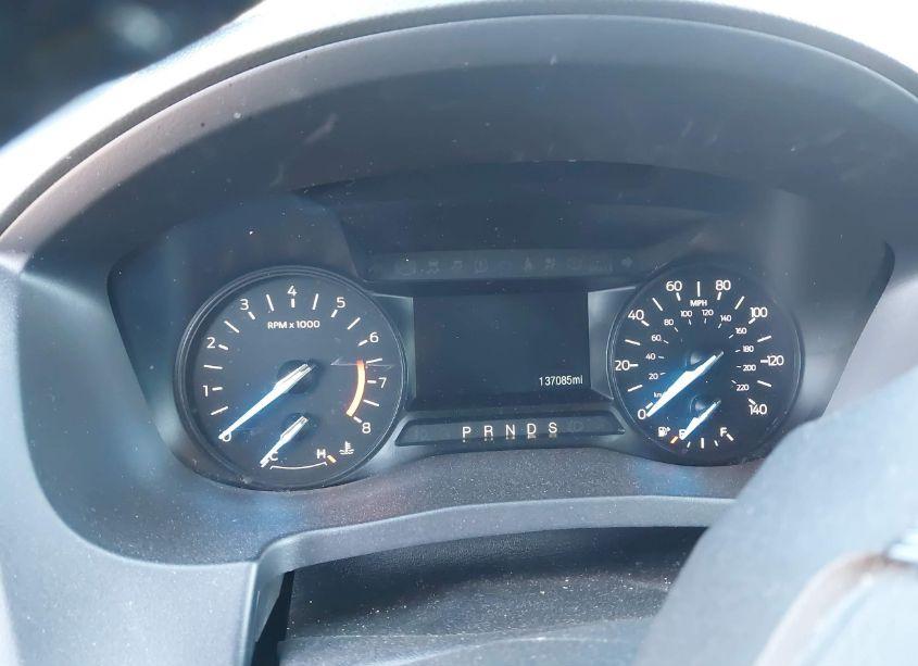 Photo 7 of 2019 Ford Explorer XLT (VIN 1FM5K8D86KGA28566)