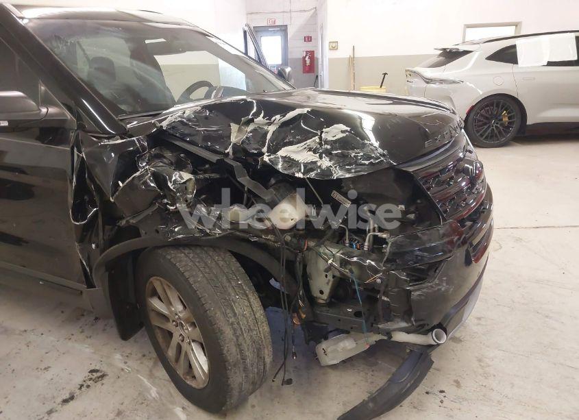 Photo 6 of 2019 Ford Explorer XLT (VIN 1FM5K8D86KGA35887)