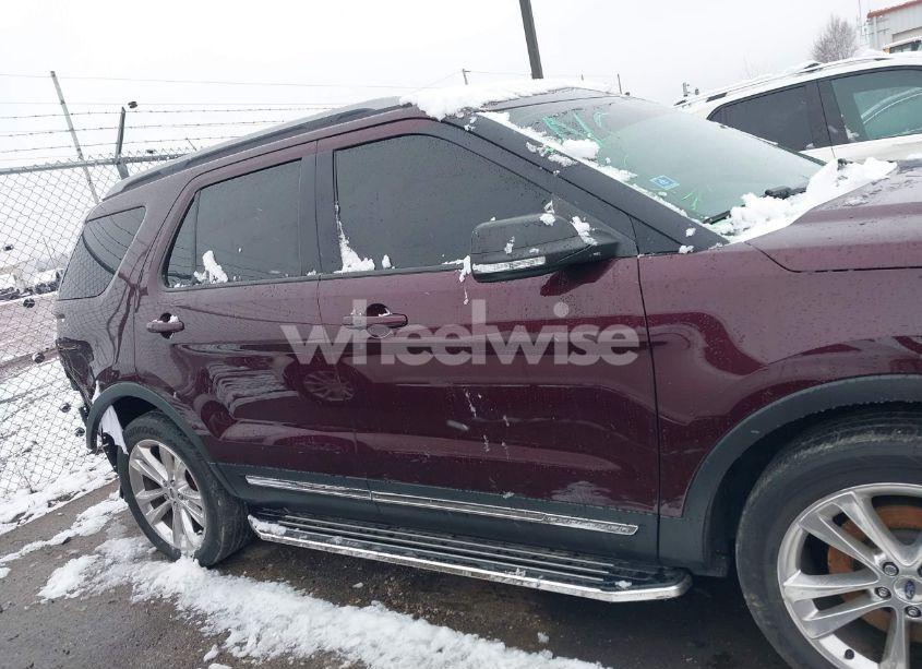 Photo 13 of 2019 Ford Explorer XLT (VIN 1FM5K8D86KGA50647)