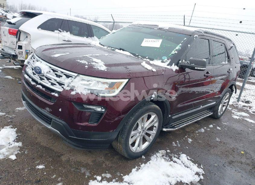 Photo 2 of 2019 Ford Explorer XLT (VIN 1FM5K8D86KGA50647)