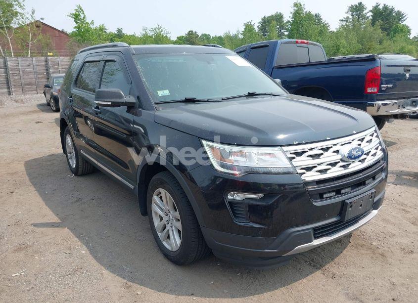 2019 Ford Explorer XLT (VIN 1FM5K8D86KGA99119) main photo